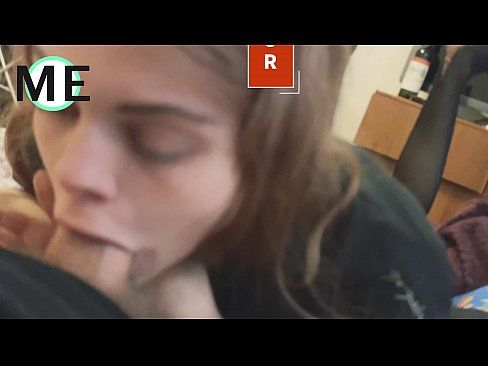 ❤️ Bo'g'iz bo'shlig'i, yirtilgan külotlu çoraplar va yirtilgan poshnalar bilan tanishish yoqimli Super porno bizda uz.bassaniluigi.ru ☑